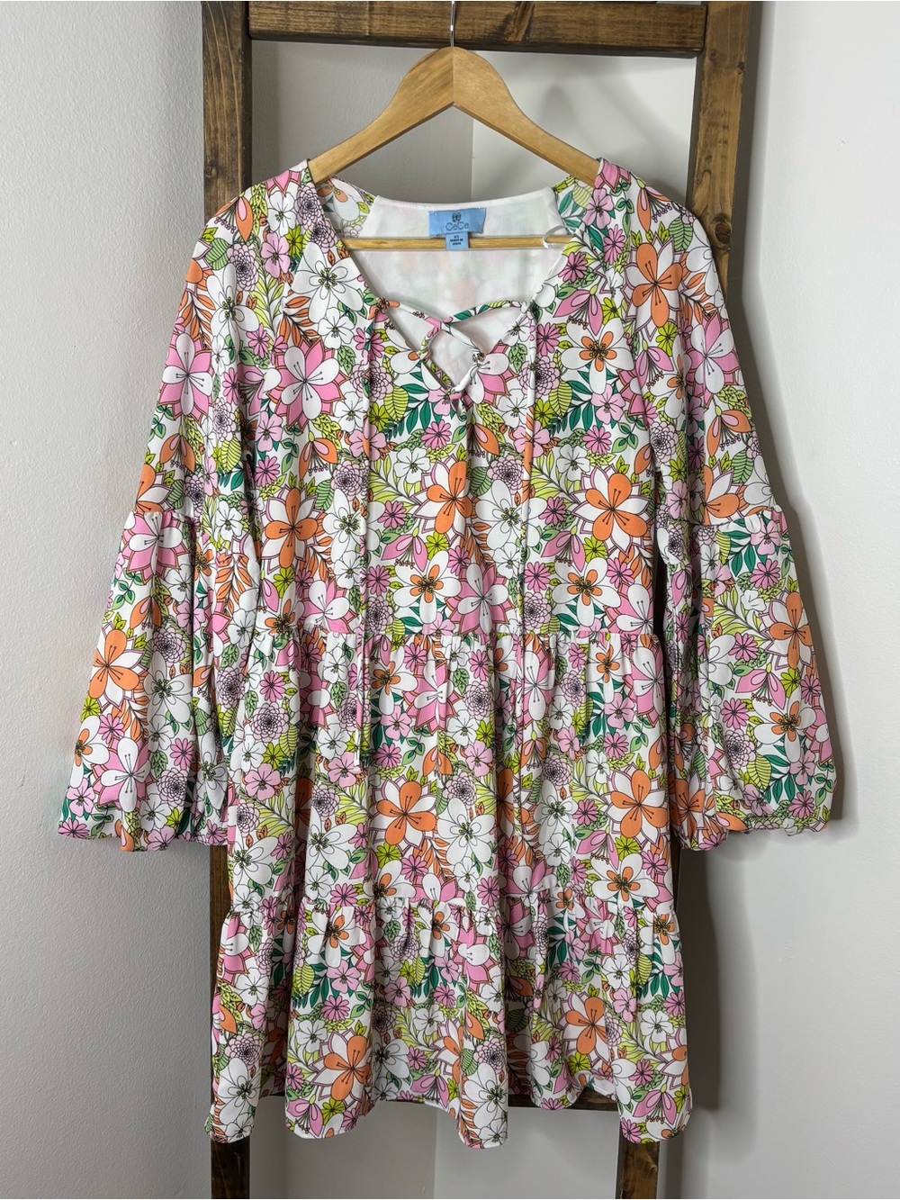CeCe Floral Lace-Up Tiered Dress in Pink, Orange & Green Size XS